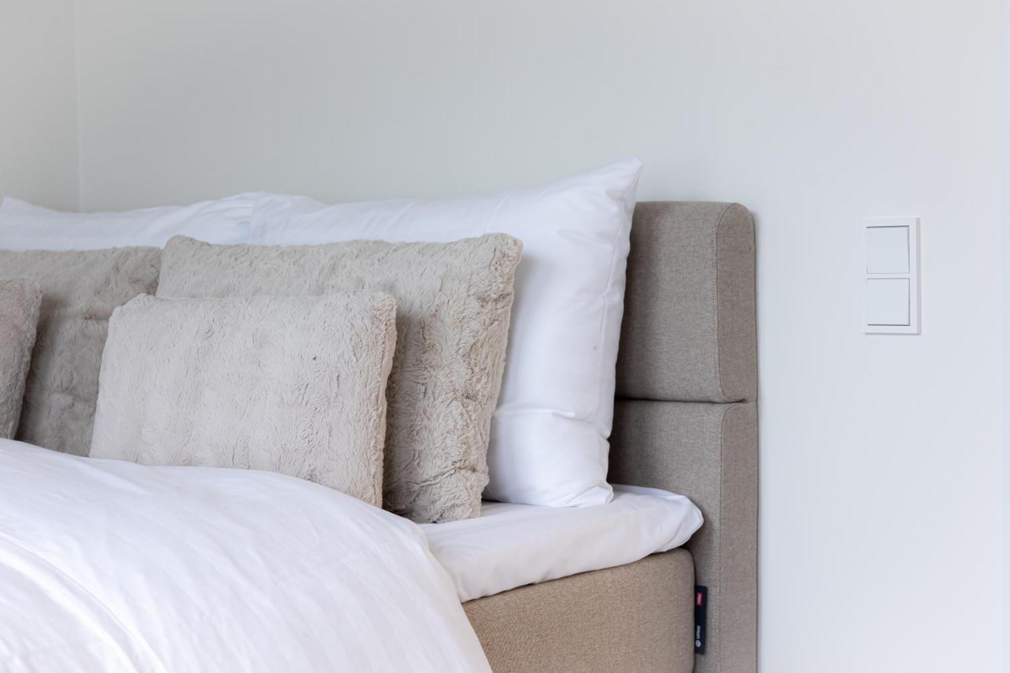 Arctic City Suites By Booklapland Rovaniemi Exteriör bild