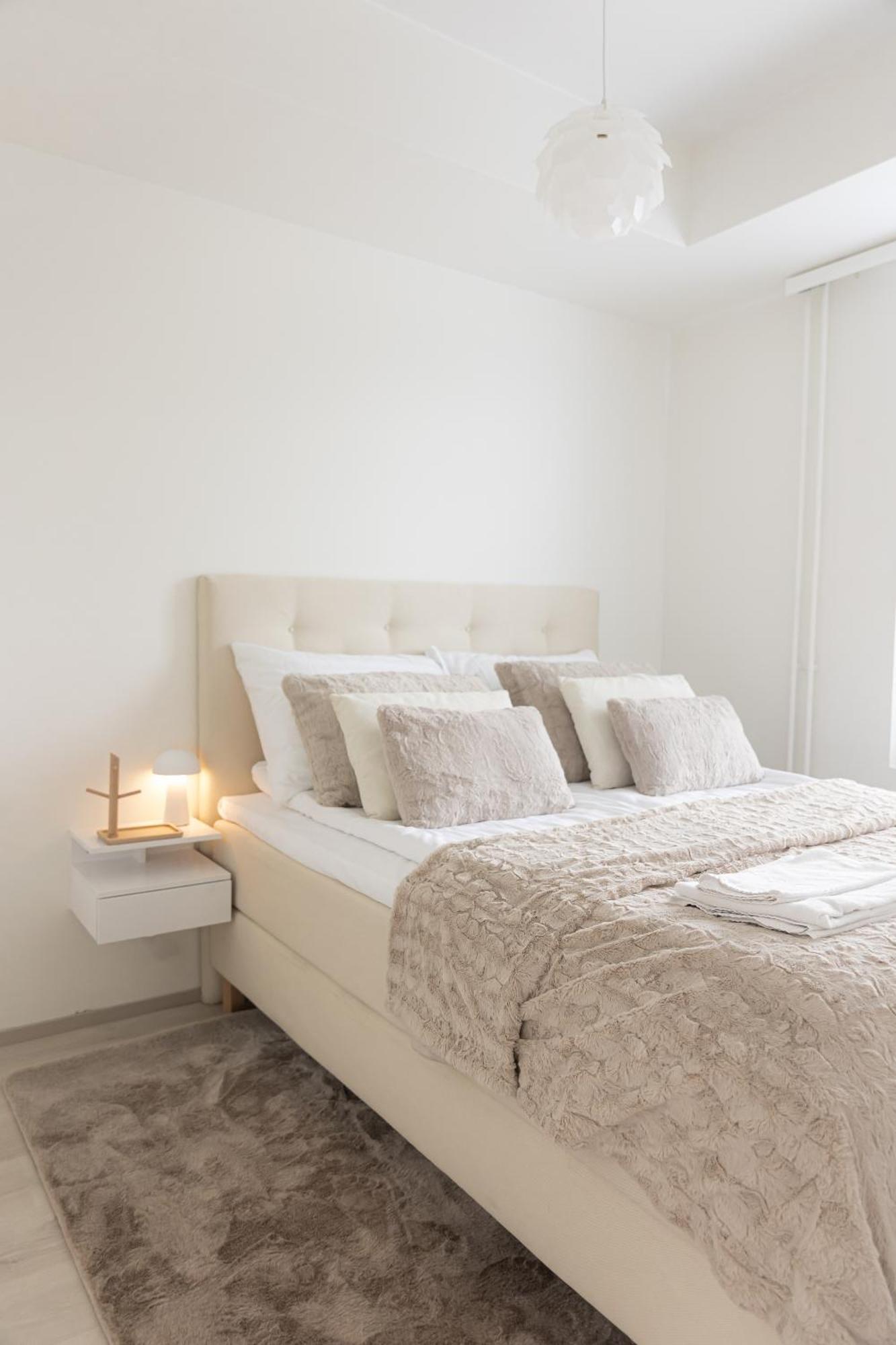 Arctic City Suites By Booklapland Rovaniemi Exteriör bild