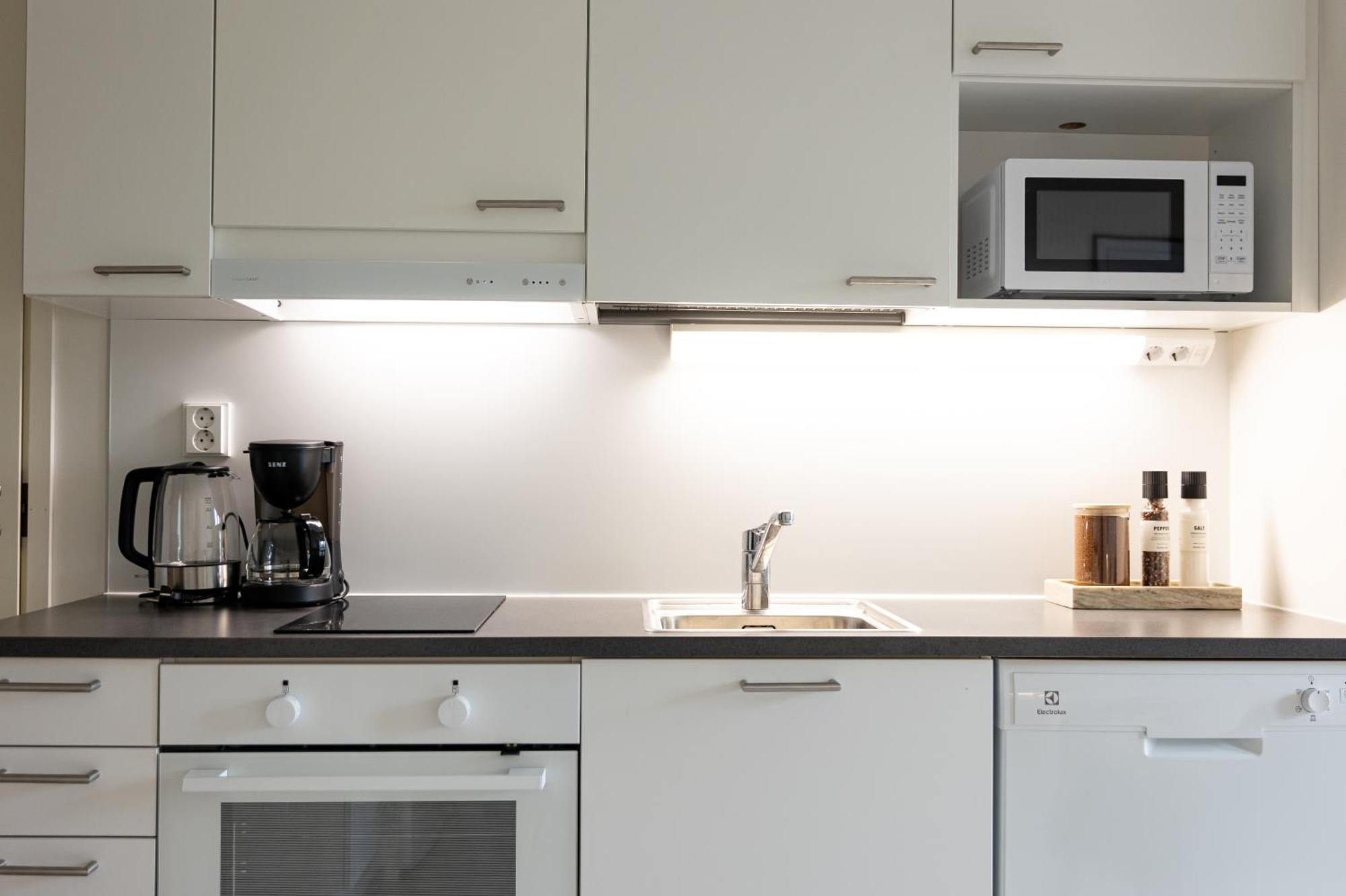 Arctic City Suites By Booklapland Rovaniemi Exteriör bild