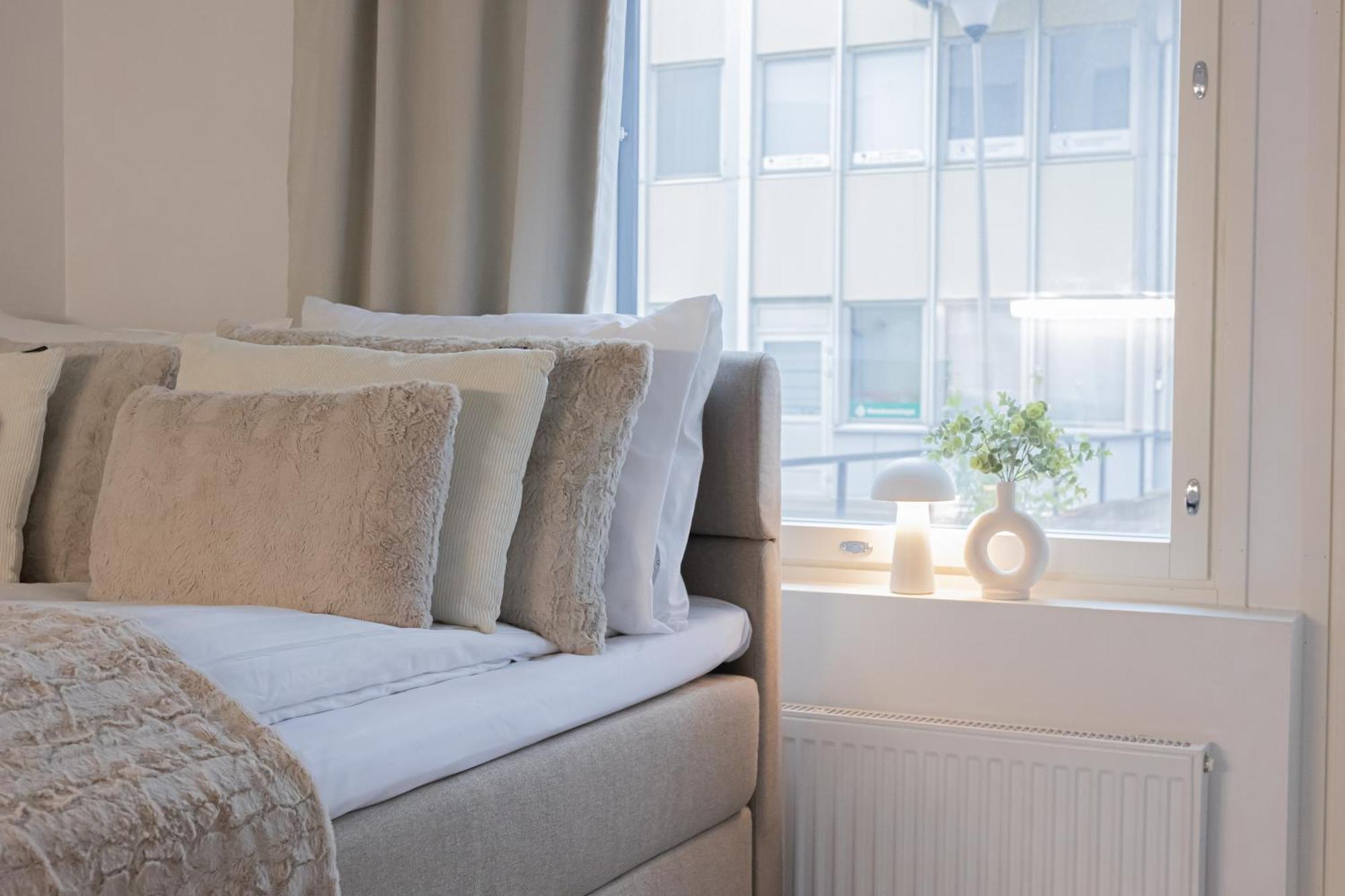Arctic City Suites By Booklapland Rovaniemi Exteriör bild